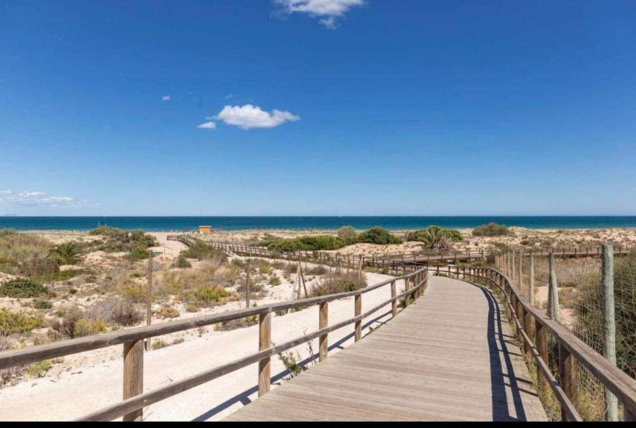 Spanish Sun - 500 M From The Beach อาเรนาเลส เดล ซอล ภายนอก รูปภาพ